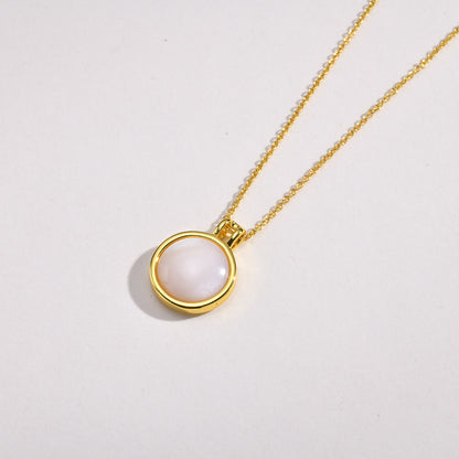 Copper Gold Plated Simple Style Round Inlay Shell Pendant Necklace