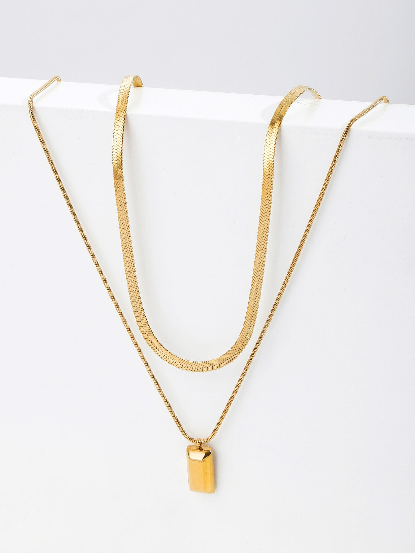 Stainless Steel 18K Gold Plated Simple Style Geometric Pendant Necklace