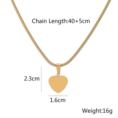 Titanium Steel 18K Gold Plated Retro Heart Shape Pendant Necklace