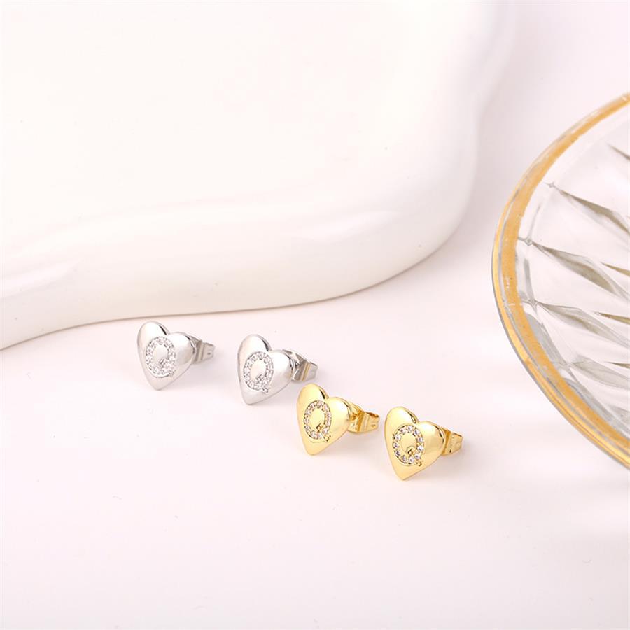 1 Pair Simple Style Letter Heart Shape Inlay Copper Rhinestones 18K Gold Plated White Gold Plated Ear Studs