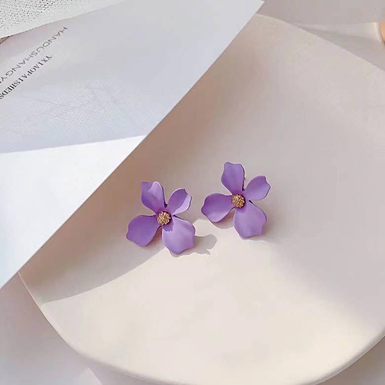 1 Pair Sweet Flower Stoving Varnish Alloy Ear Studs