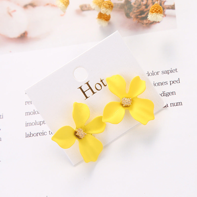 1 Pair Sweet Flower Stoving Varnish Alloy Ear Studs