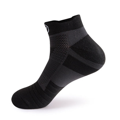 Men'S Simple Style Solid Color Polyester Cotton Polyester Ankle Socks A Pair