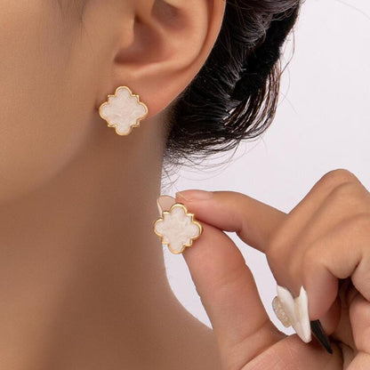 1 Pair Simple Style Geometric Alloy Ear Studs