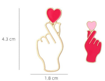 1 Pair Novelty Simple Style Heart Shape Enamel Alloy Ear Studs