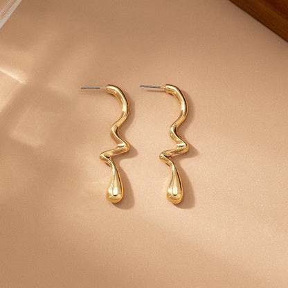 1 Pair Elegant Simple Style Irregular Lines Alloy 14K Gold Plated Ear Studs