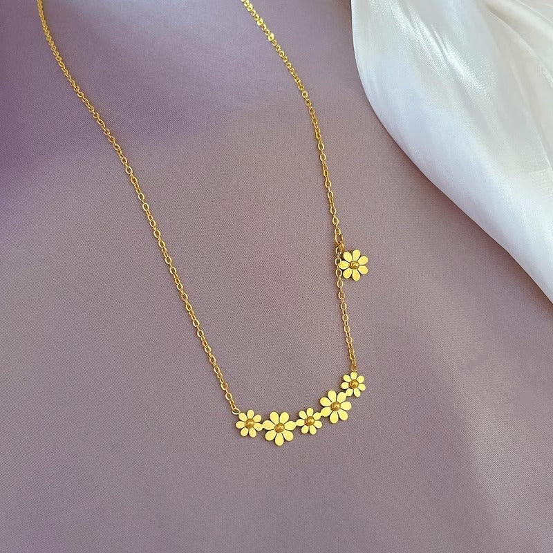 Titanium Steel Simple Style Flower Plating Necklace