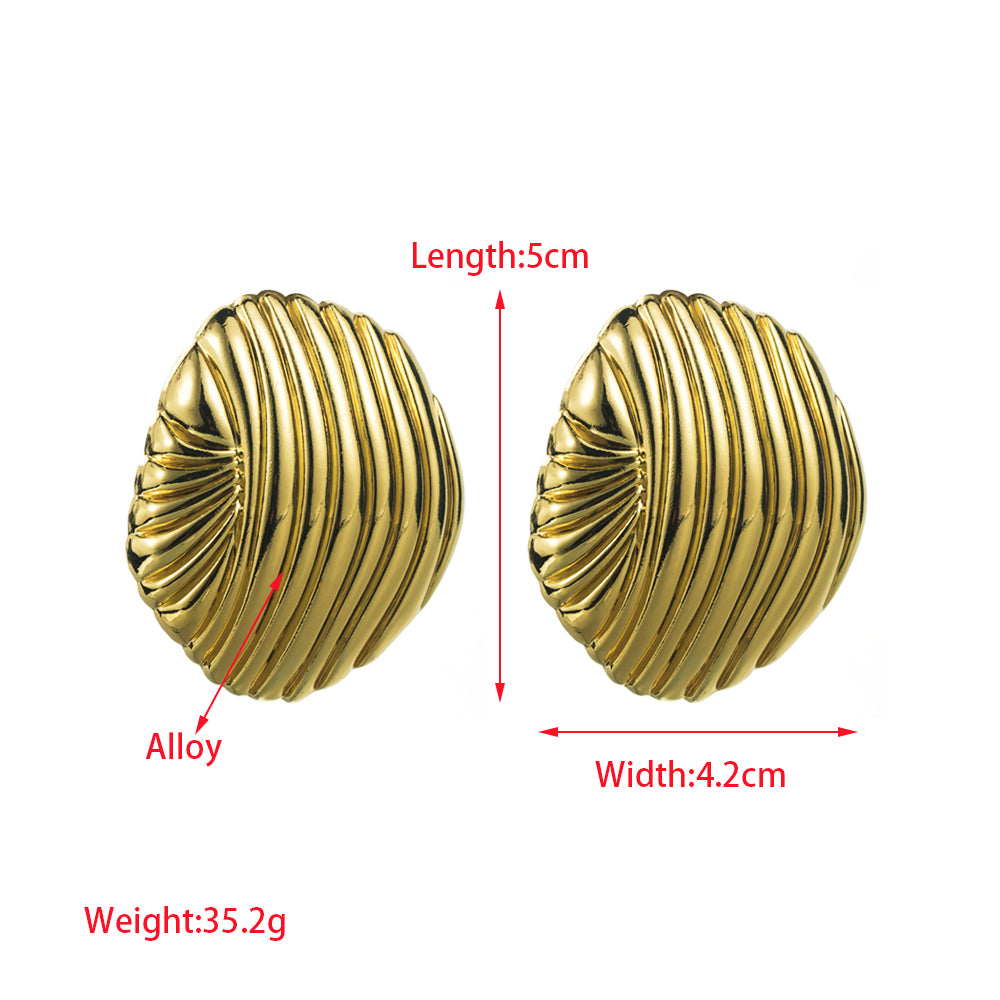 1 Pair Luxurious Lines Plating Alloy Gold Plated Silver Plated Ear Studs