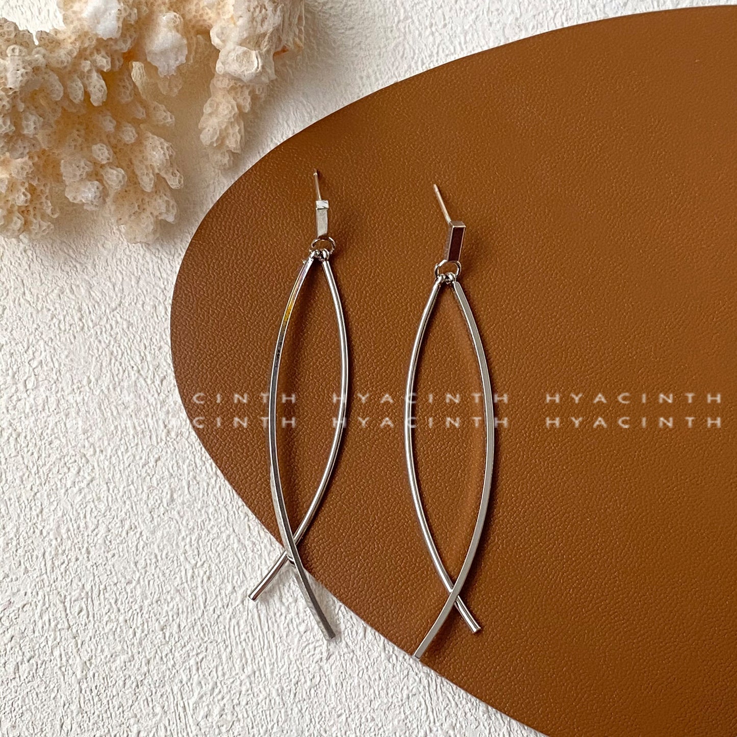 1 Pair IG Style Simple Style Lines Plating Copper 18K Gold Plated Drop Earrings