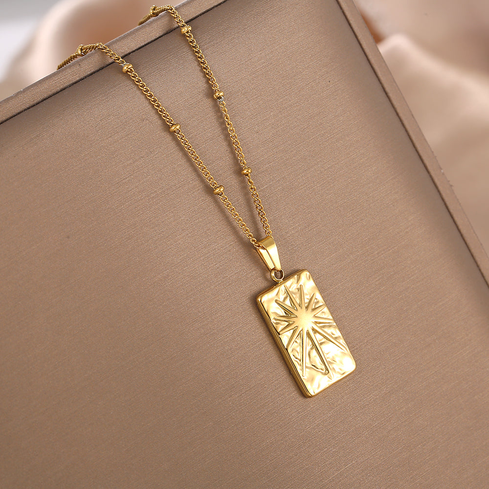 Stainless Steel 18K Gold Plated Retro Simple Style Sun Pendant Necklace