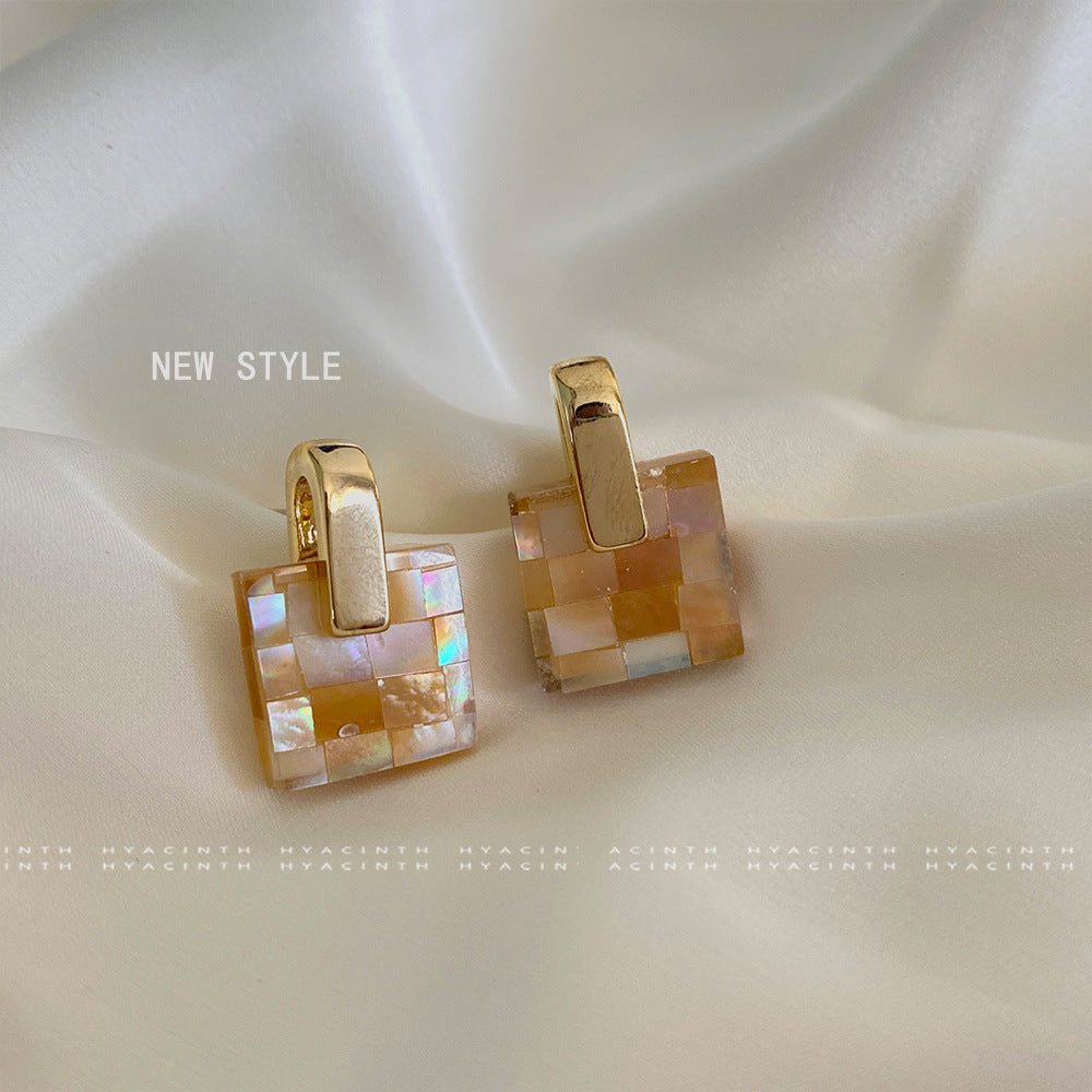 1 Pair Elegant Vintage Style Square Copper 18K Gold Plated Drop Earrings