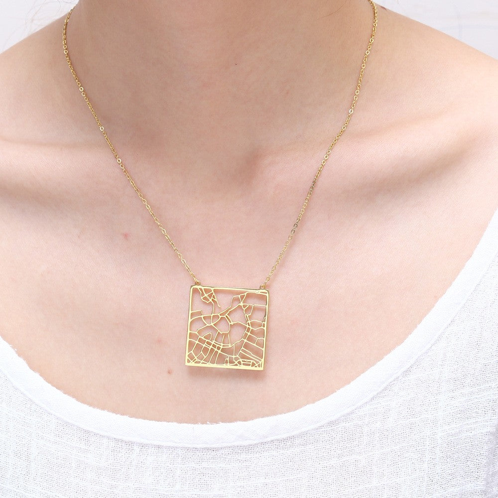 Stainless Steel 18K Gold Plated Casual Simple Style Map Pendant Necklace