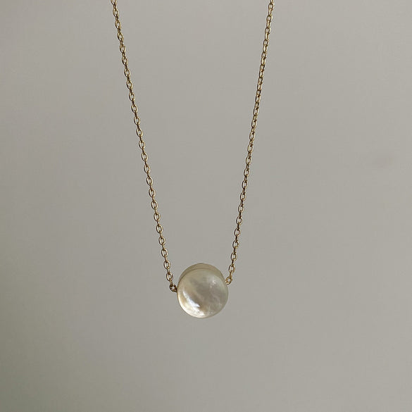 Copper 18K Gold Plated Simple Style Artistic Star Moon Flower Inlay Shell Necklace