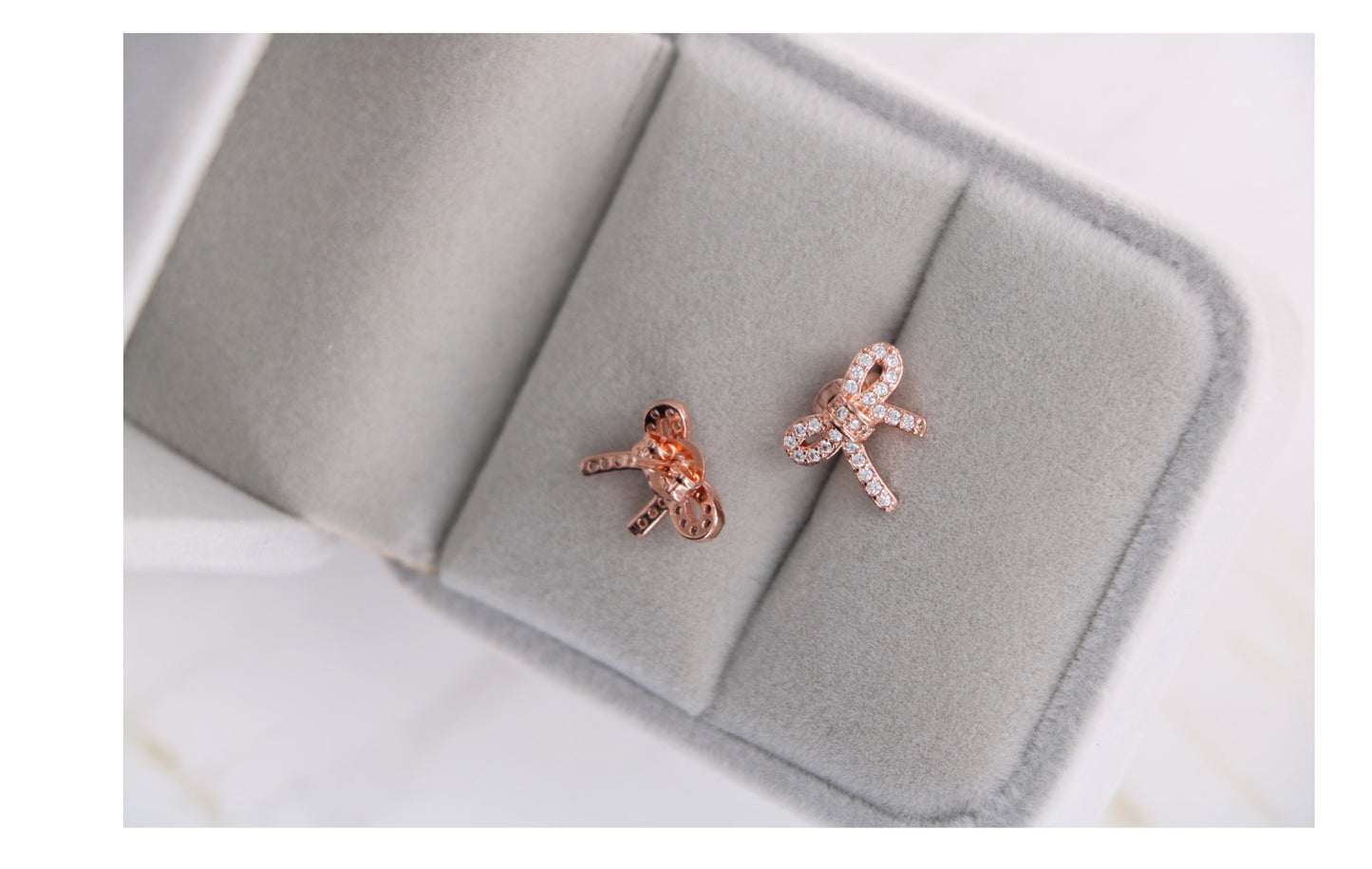 1 Pair IG Style Sweet Bow Knot Inlay Copper Zircon Ear Studs