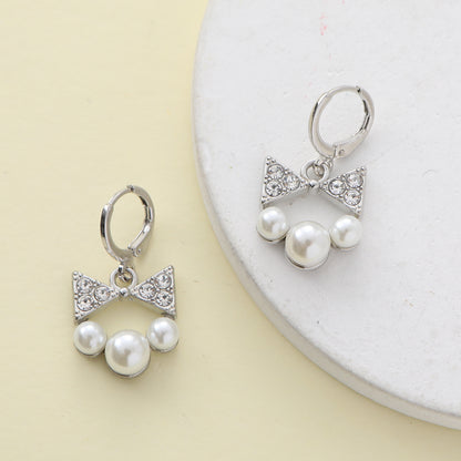 1 Piece Sweet Simple Style Round Letter Bow Knot Hollow Out Inlay Alloy Pearl Zircon Drop Earrings