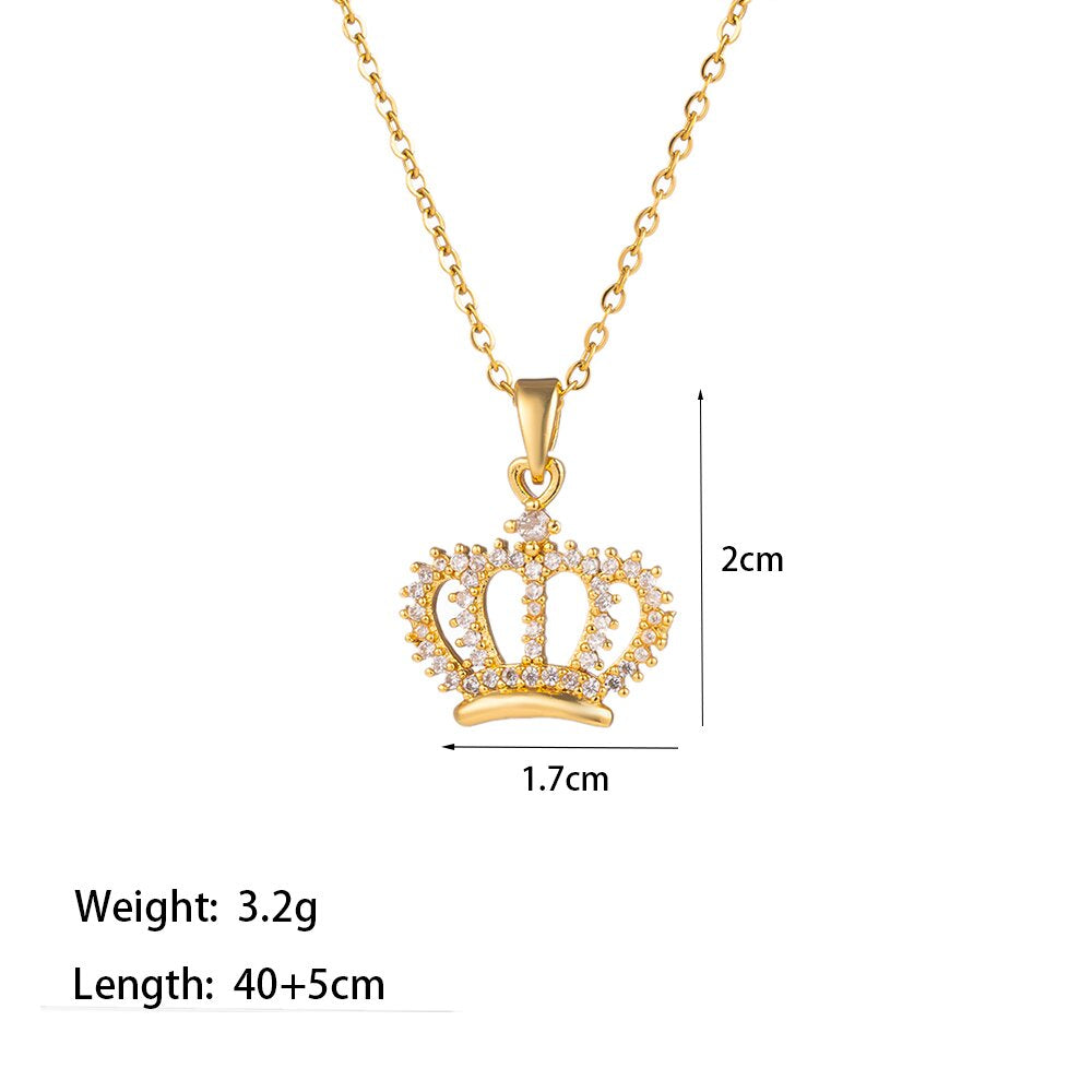 Titanium Steel 18K Gold Plated Casual Simple Style Commute Crown Feather Flower Inlay Artificial Rhinestones Pendant Necklace