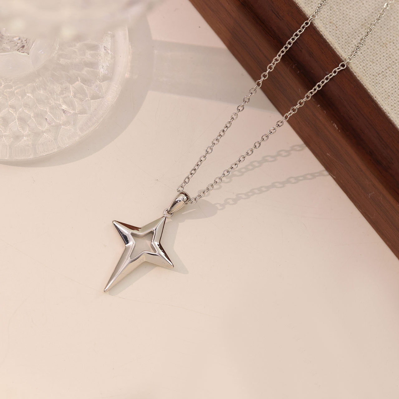 Stainless Steel White Gold Plated Gold Plated Simple Style Classic Style Solid Color Plating Hollow Out Pendant Necklace