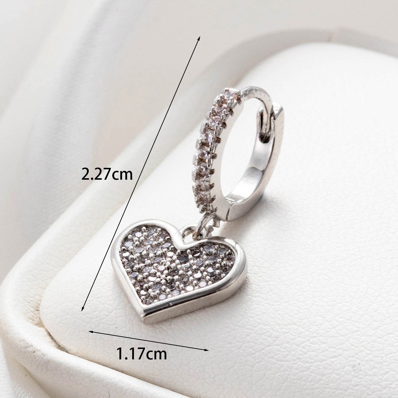 1 Piece Simple Style Star Heart Shape Flower Inlay Stainless Steel Copper Zircon Ear Studs