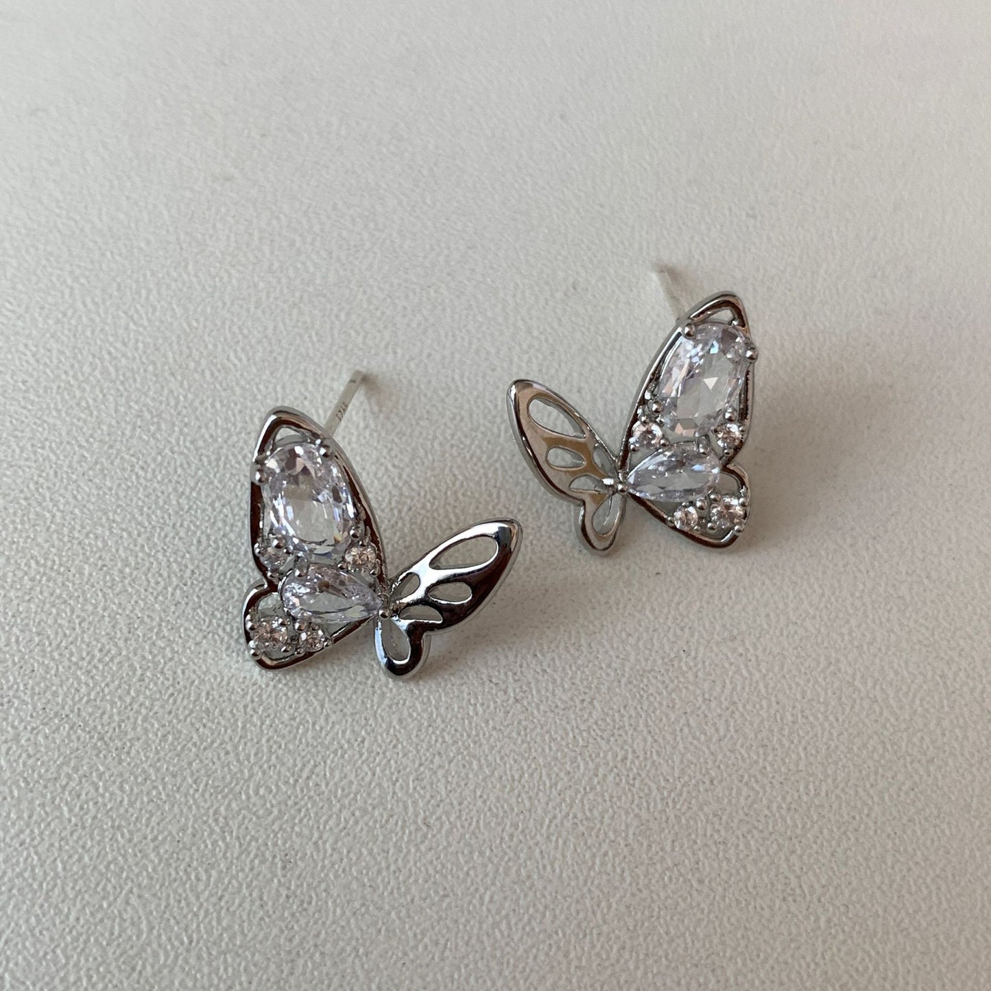 1 Pair Sweet Simple Style Butterfly Plating Inlay Copper Zircon 18K Gold Plated Ear Studs