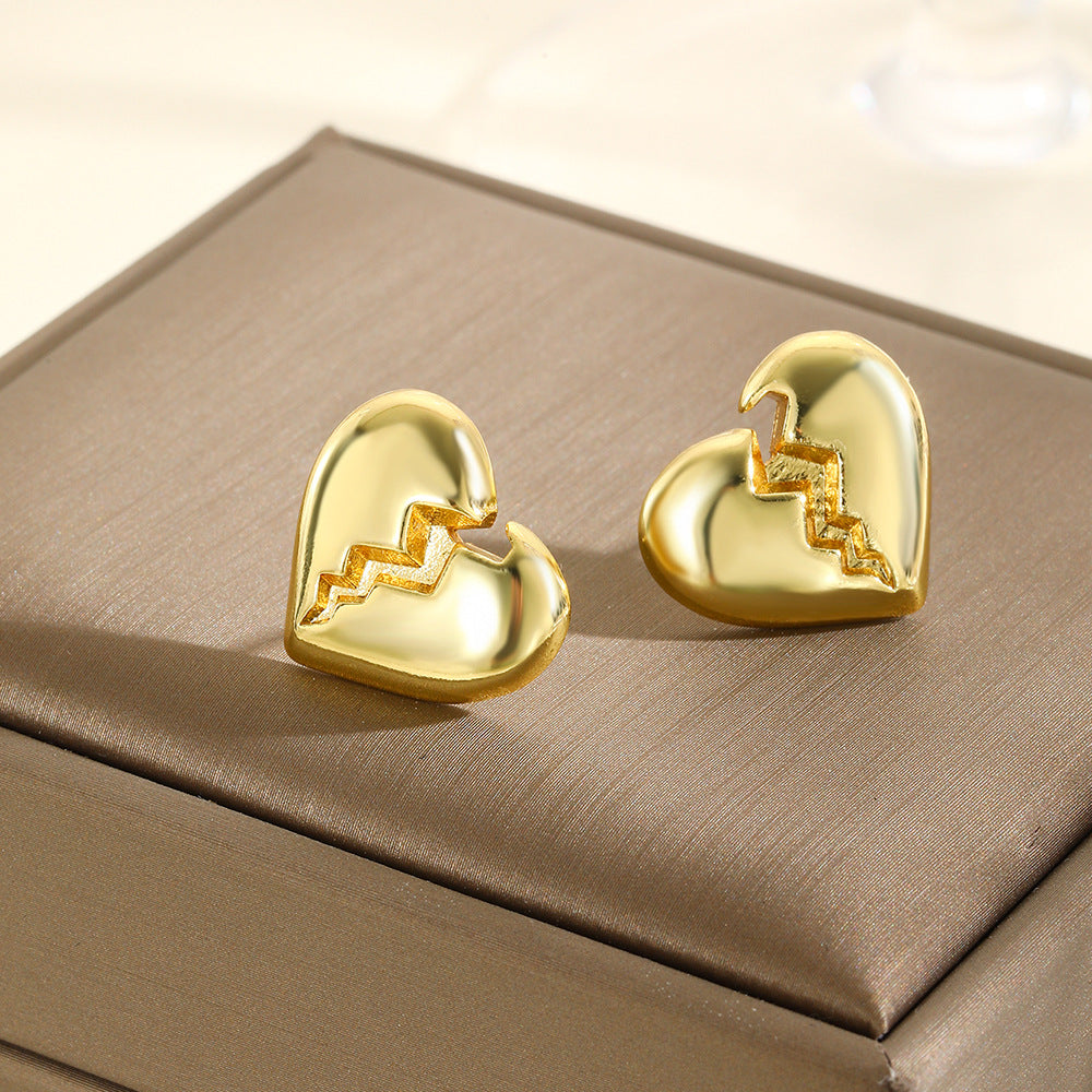 1 Pair Simple Style Classic Style Heart Shape Plating Copper 18K Gold Plated Ear Studs