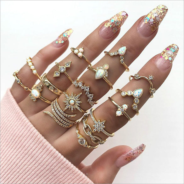 Retro Diamond-studded Turquoise Geometric Ring Set