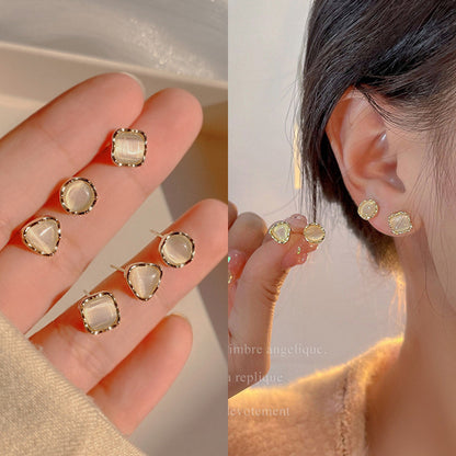 Fashion Geometric Flower Alloy Inlaid Pearls Women's Earrings 1 Pair