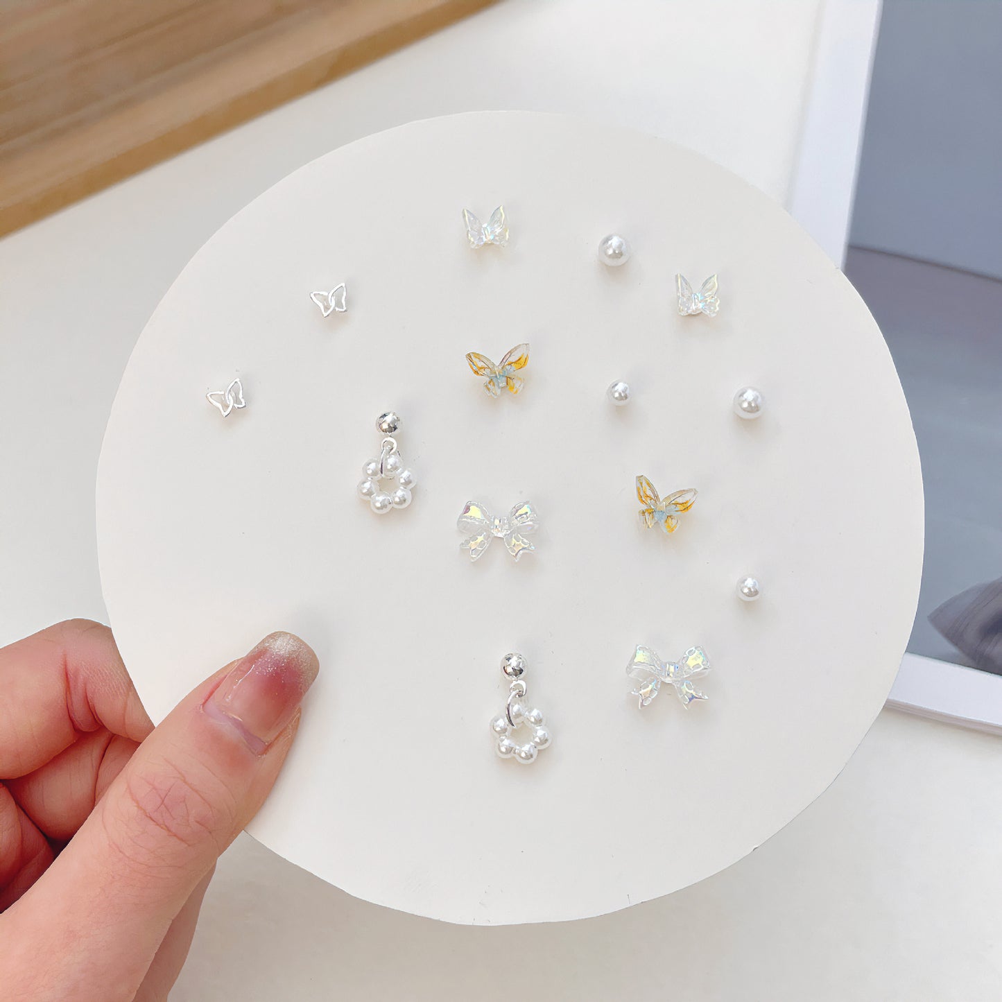 1 Set Japanese Style Sweet Streetwear Flower Enamel Alloy Ear Studs