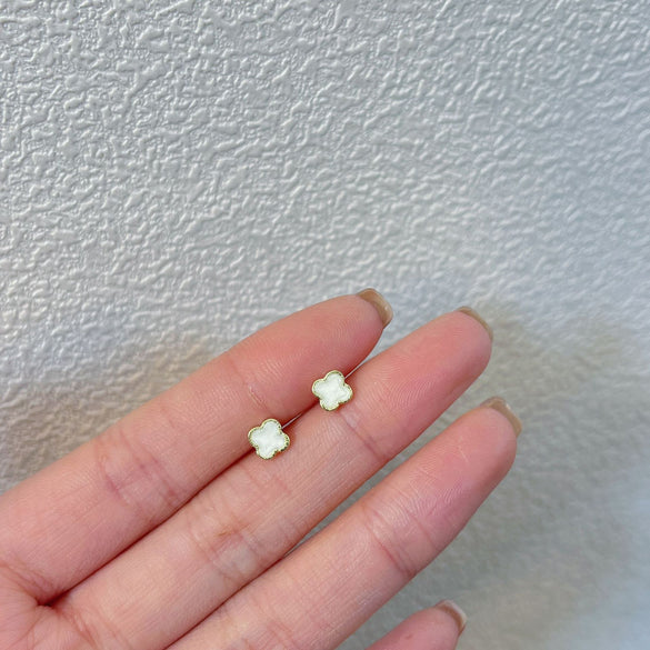 1 Pair Simple Style Commute Heart Shape Crown Bow Knot Enamel Alloy Ear Studs