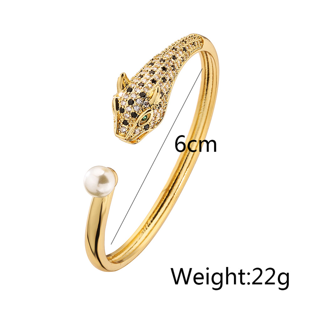 Fashion Leopard Head Copper Gold Plated Artificial Pearls Zircon Bangle