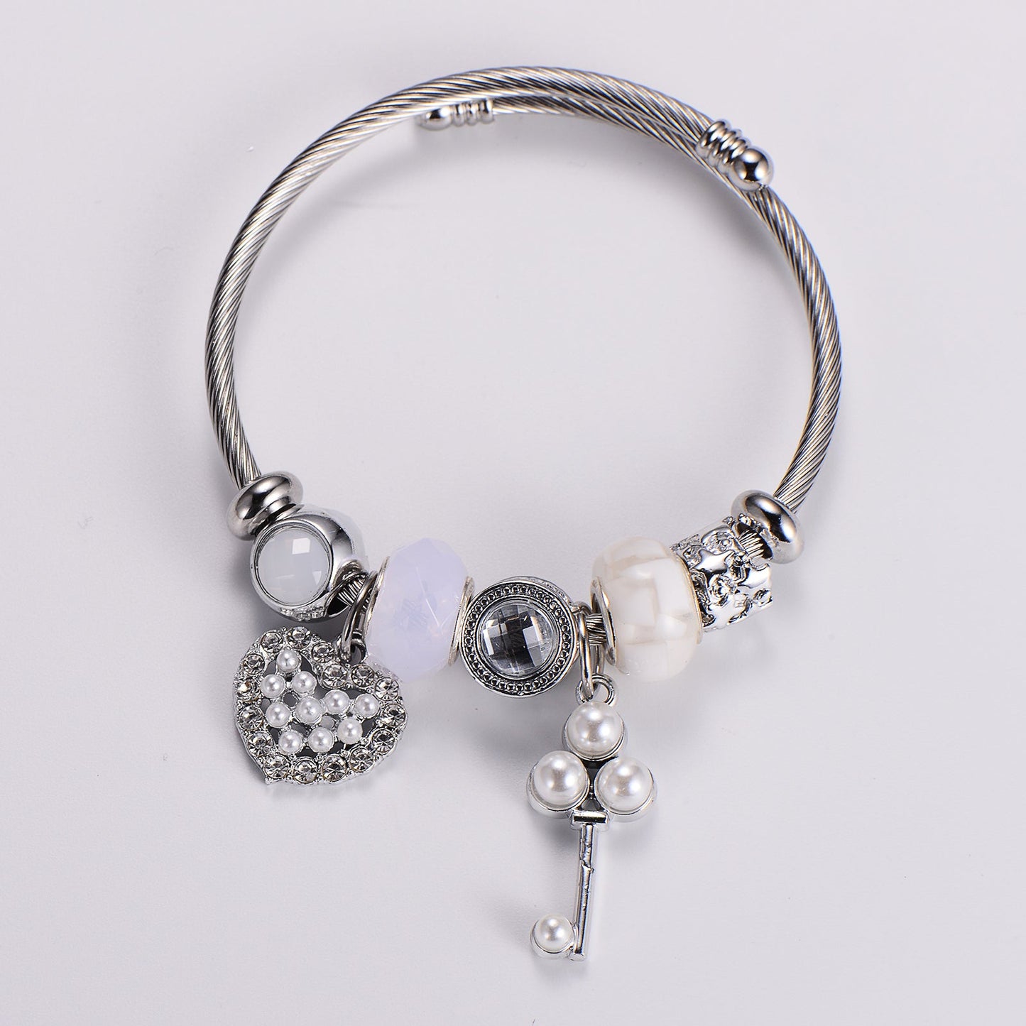 Stainless Steel Casual Elegant Heart Shape Key Bangle