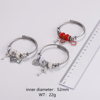 Stainless Steel Casual Elegant Heart Shape Key Bangle