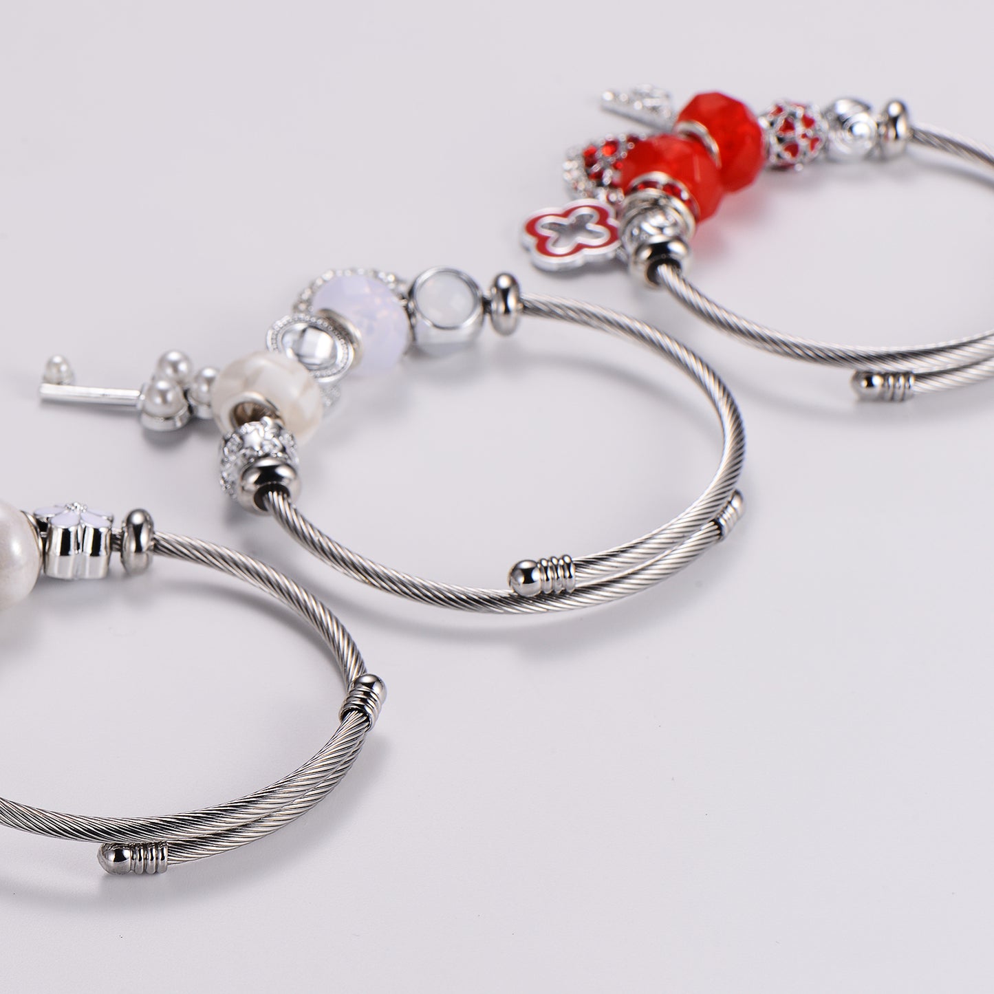 Stainless Steel Casual Elegant Heart Shape Key Bangle