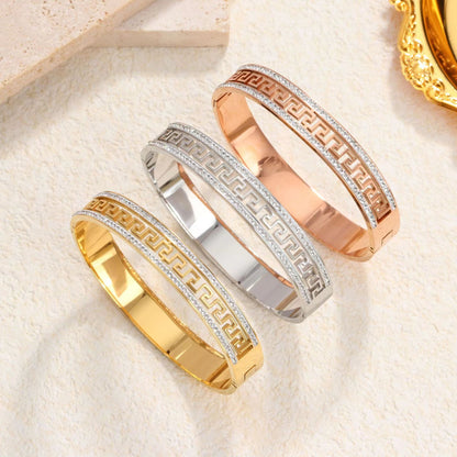 Elegant Simple Style Geometric Titanium Steel Plating Inlay Rhinestones 18k Gold Plated Bangle