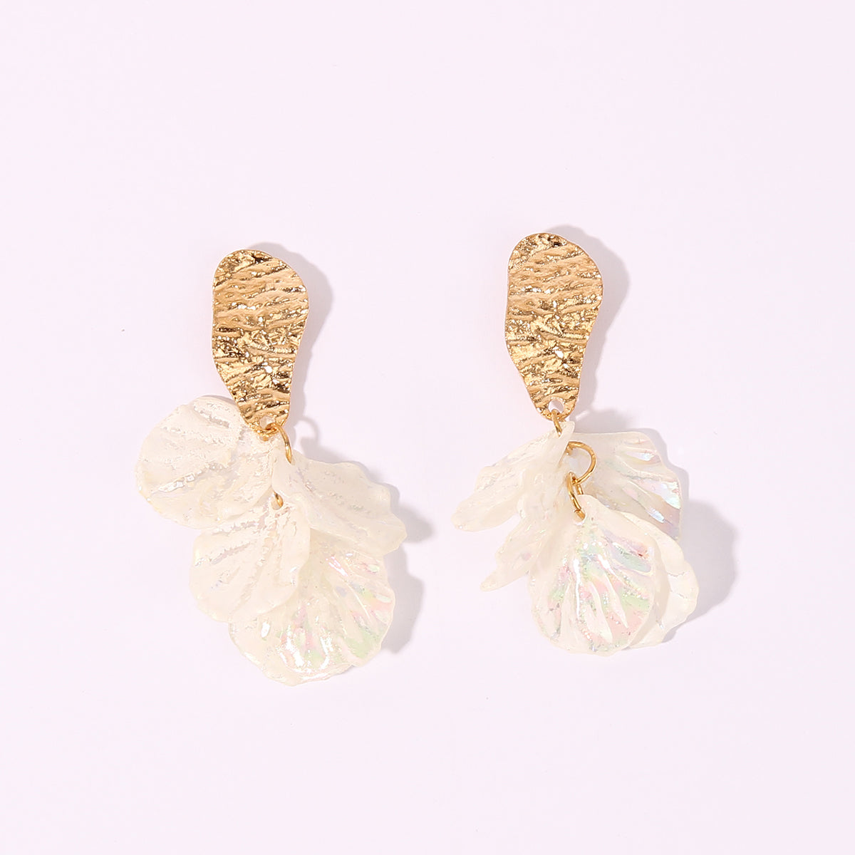 1 Pair Fairy Style Elegant Sweet Petal Arylic Alloy Gold Plated Drop Earrings