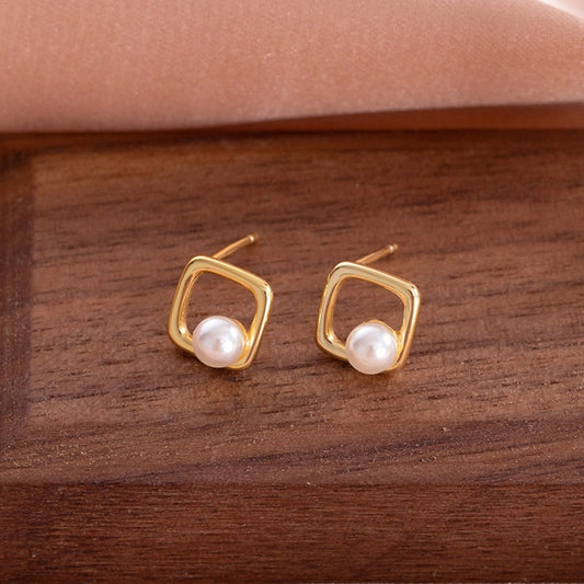 1 Pair Elegant Streetwear Geometric Inlay Sterling Silver Artificial Pearls White Gold Plated Gold Plated Ear Studs