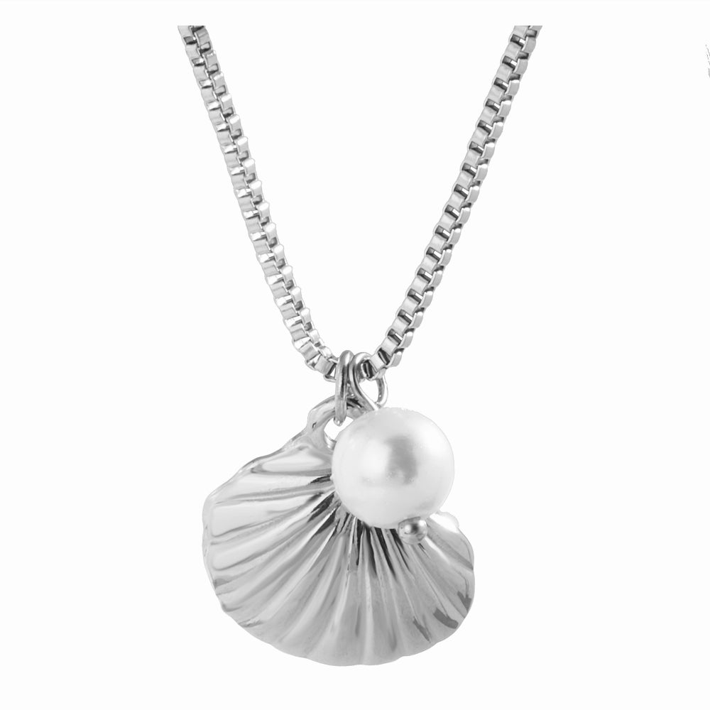 304 Stainless Steel 18K Gold Plated Retro Classic Style Plating Pearl Shell Pendant Necklace