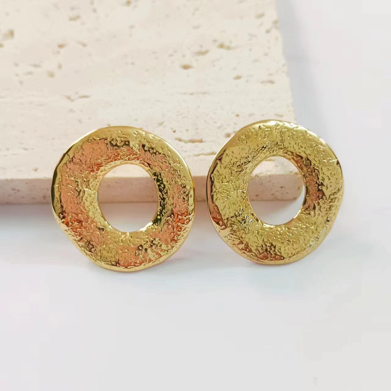 1 Piece Vintage Style Simple Style Circle 304 Stainless Steel 18K Gold Plated Ear Studs