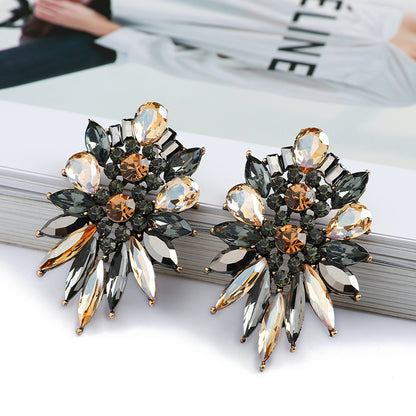 1 Pair Elegant Retro Luxurious Color Block Inlay Zinc Alloy Rhinestones Ear Studs