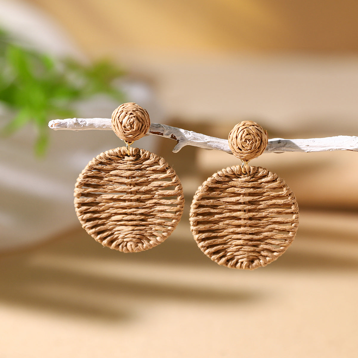 1 Pair Vacation Bohemian Round Braid Straw Rattan Drop Earrings