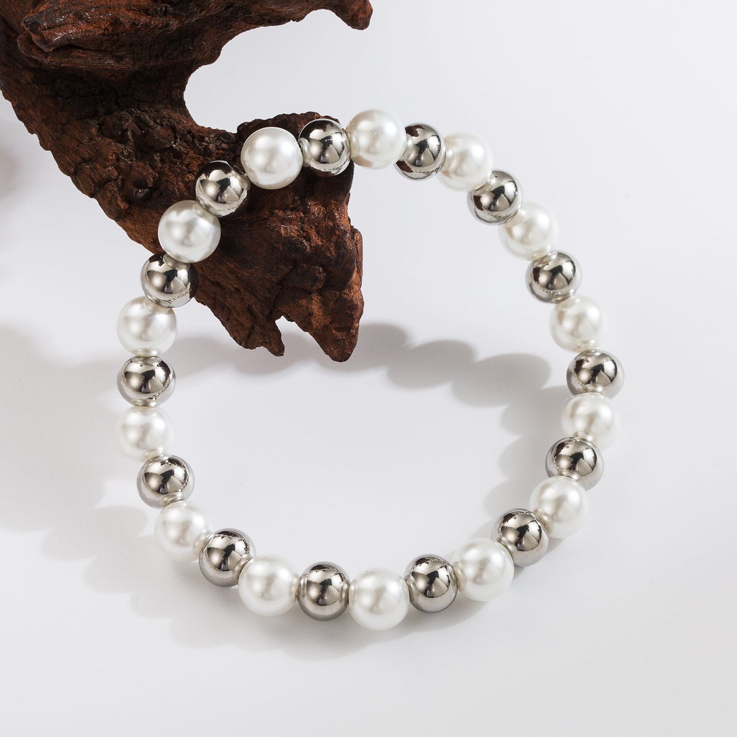 Basic Commute Solid Color 304 Stainless Steel Artificial Pearl 18K Gold Plated Artificial Pearls Bracelets In Bulk