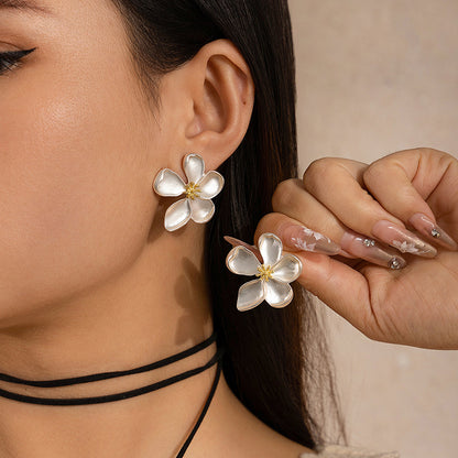 1 Pair Elegant Lady Streetwear Flower Ginkgo Leaf Plating Inlay Alloy Imitation Pearl Drop Earrings Ear Studs