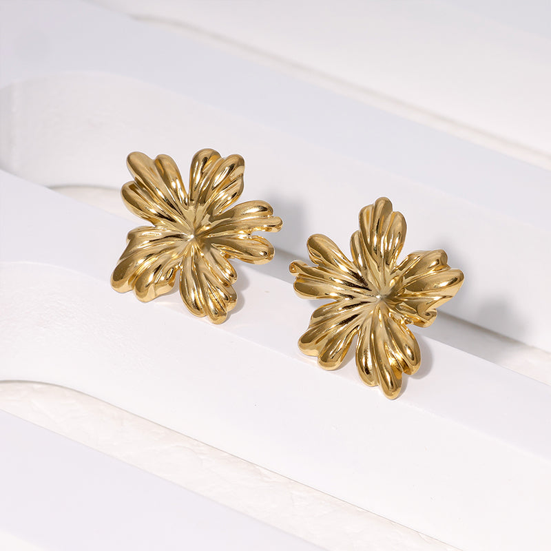 1 Pair Sweet Simple Style Flower Plating 304 Stainless Steel 18K Gold Plated Ear Studs