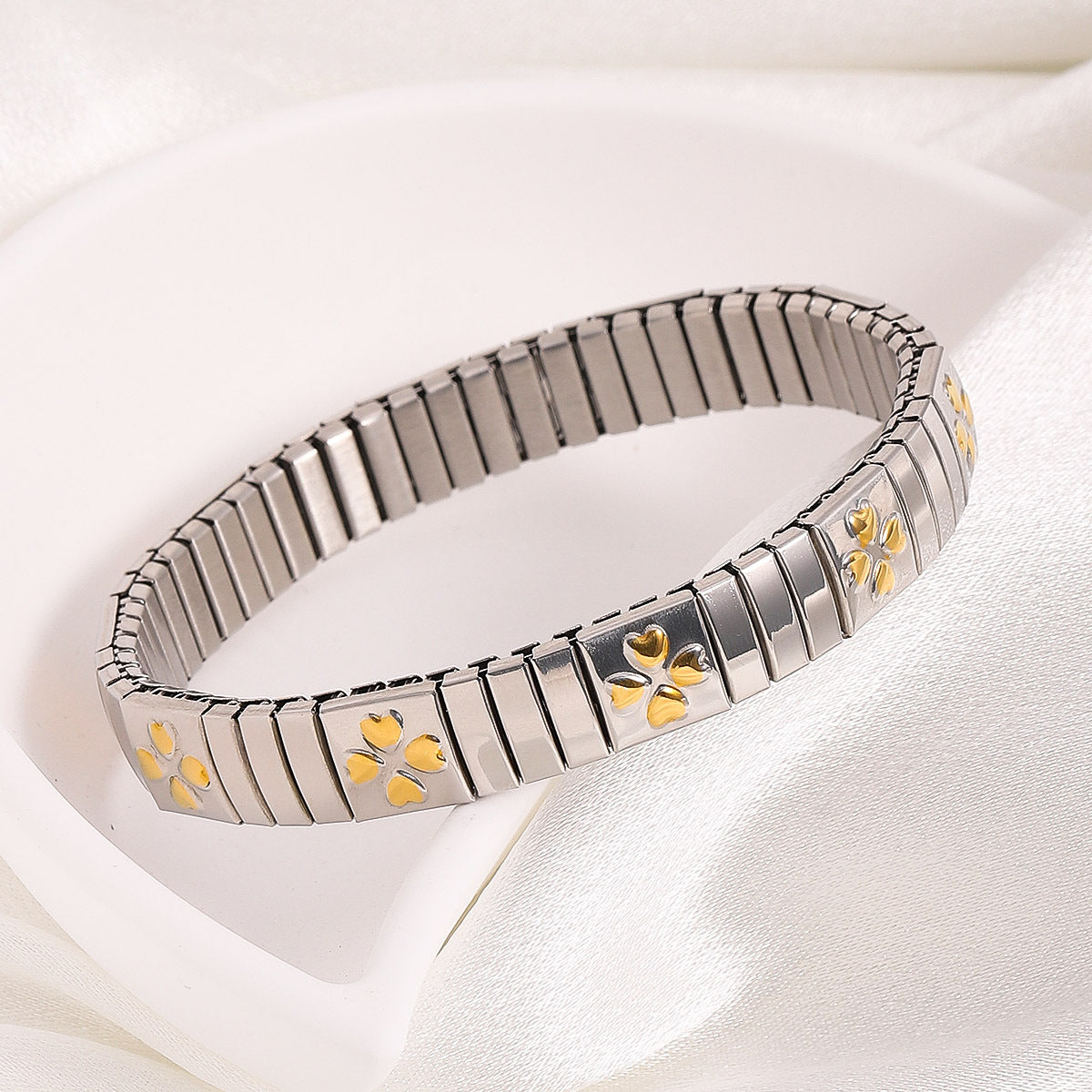 Basic Modern Style Classic Style Geometric 304 Stainless Steel Plating Women'S Bracelets