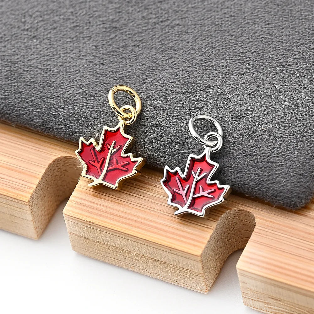 1Pc/Package 12x9.5mm Hole 3~3.9mm Copper White Gold Plated Gold Plated Maple Leaf Polished Pendant