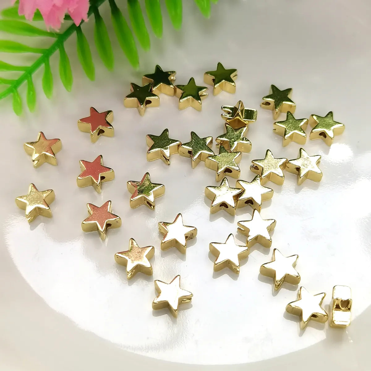 20 PCS/Package Diameter 5mm Diameter 6 Mm Diameter 7 Mm Copper 14K Gold Plated Cross Star Flower Beads