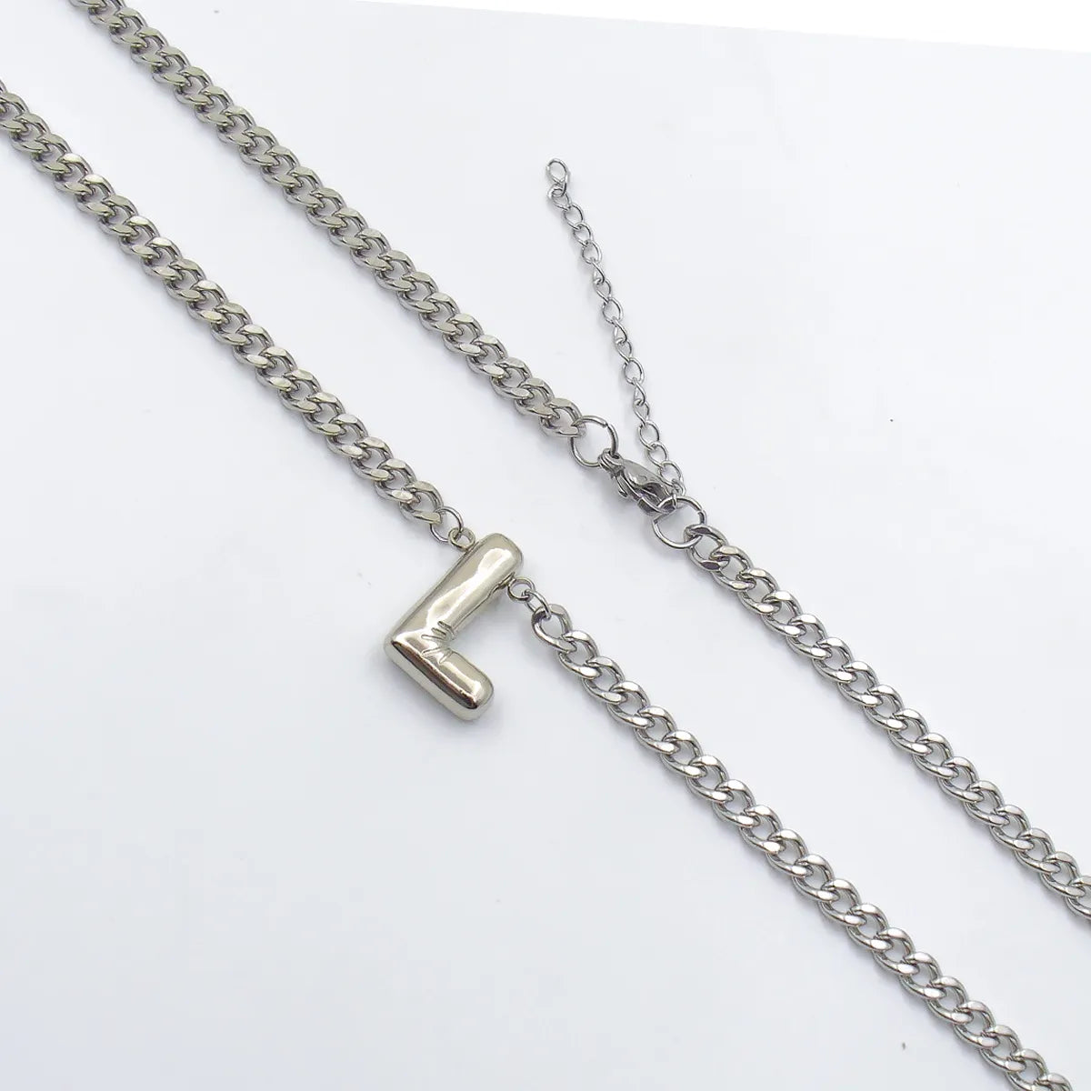 201 Stainless Steel 304 Stainless Steel 18K Gold Plated Simple Style Letter Pendant Necklace