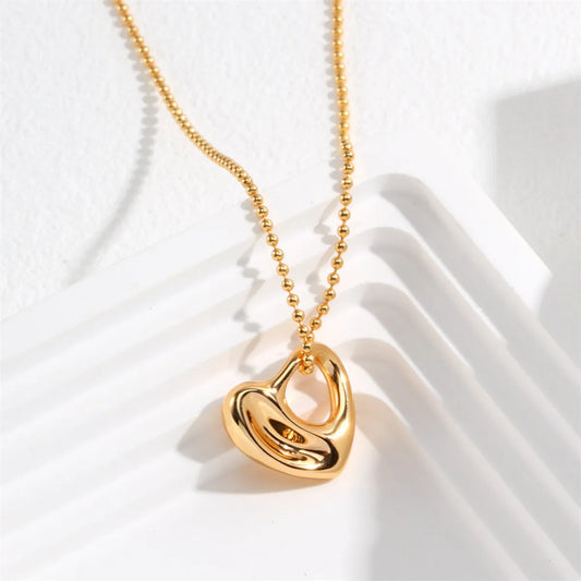 201 Stainless Steel 304 Stainless Steel Gold Plated Casual Simple Style Plating Heart Shape Pendant Necklace