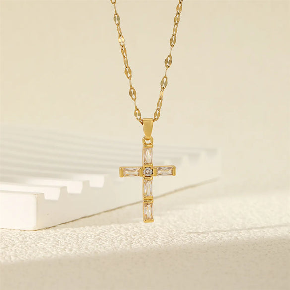201 Stainless Steel Brass 18K Gold Plated Simple Style Classic Style Inlay Cross Zircon Pendant Necklace