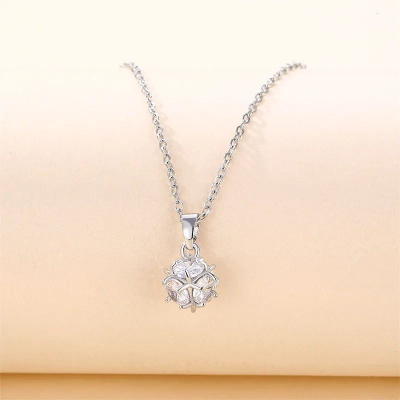 201 Stainless Steel Copper 18K Gold Plated Artistic Plating Inlay Hairball Zircon Pendant Necklace