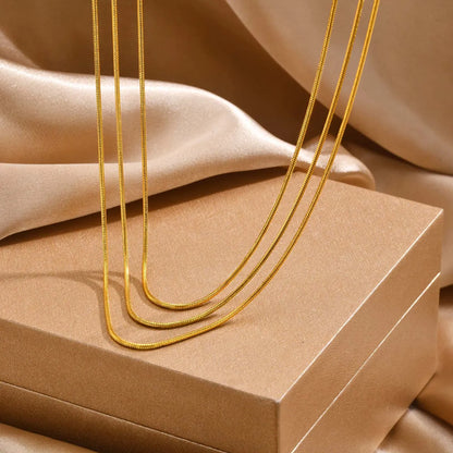 201 Stainless Steel Gold Plated Simple Style Solid Color Three Layer Necklace